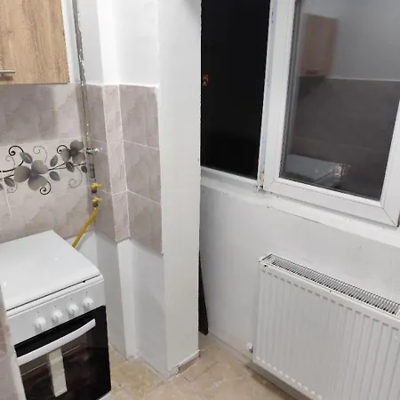 Emy 10 Minute De Plaja Reyna 5minute De Mall